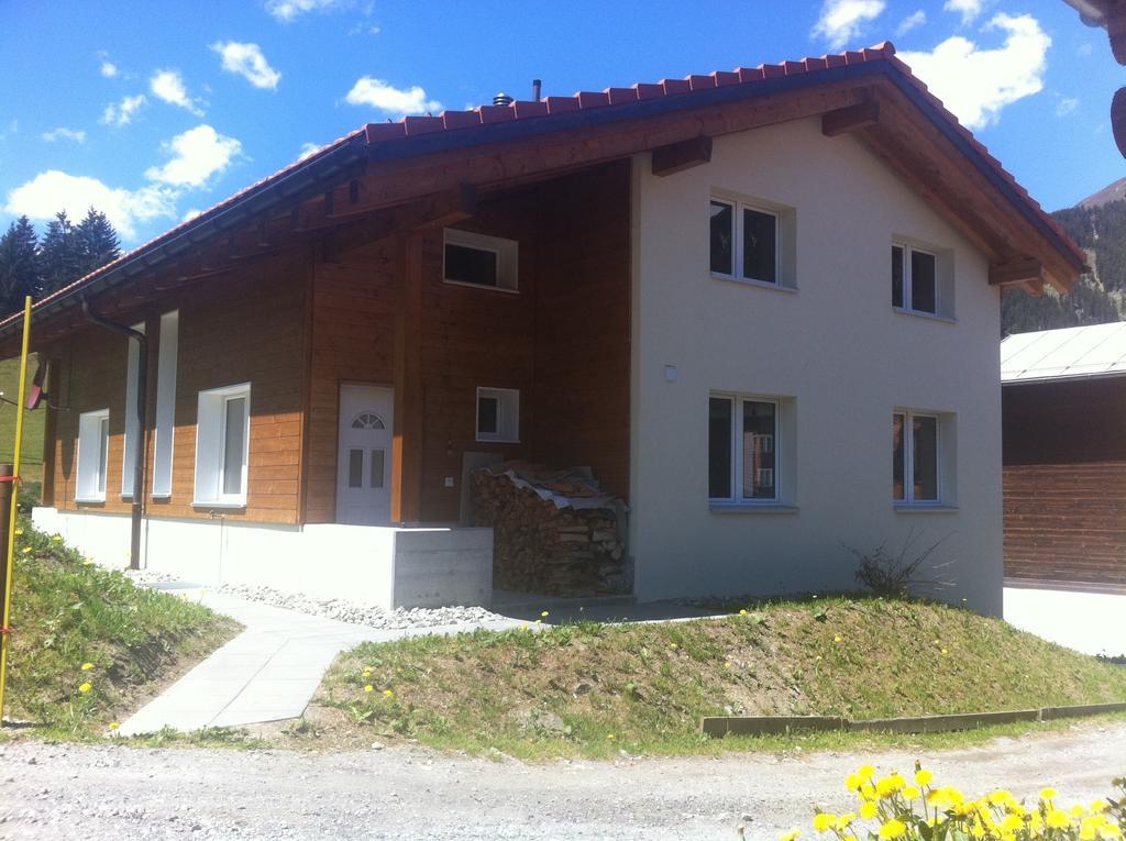 Casa Aurora Villa Sedrun Szoba fotó